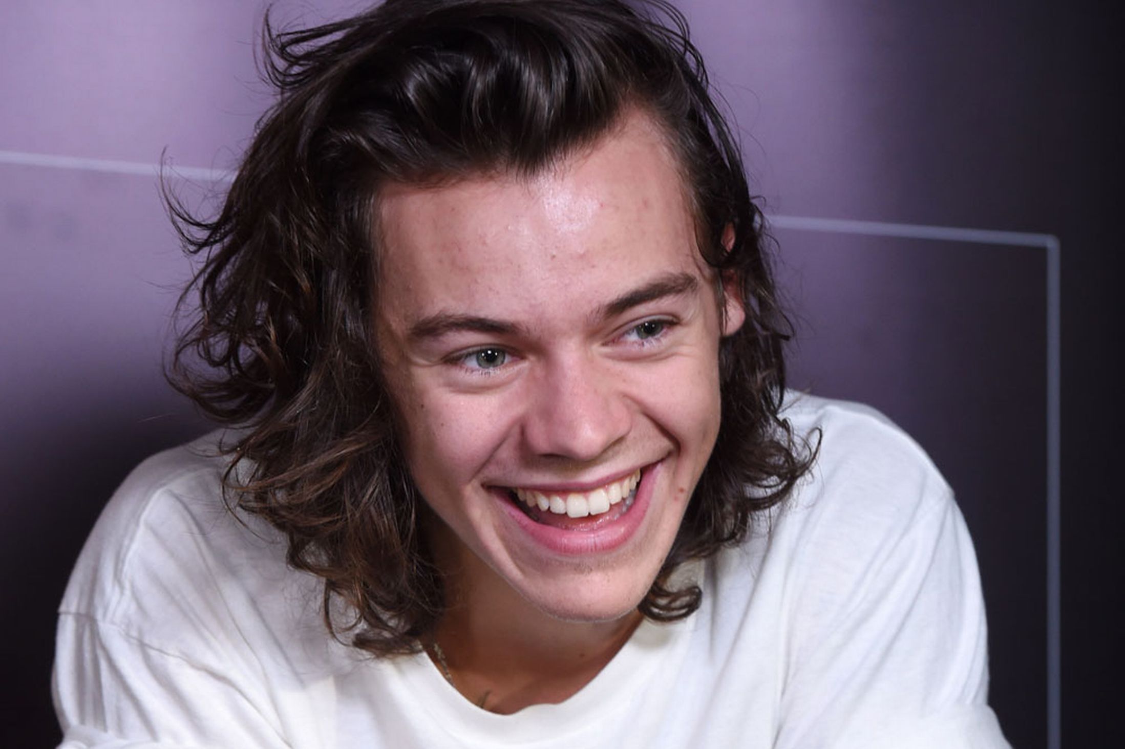 40+ Harry Styles Photos: Age, Family, Bio