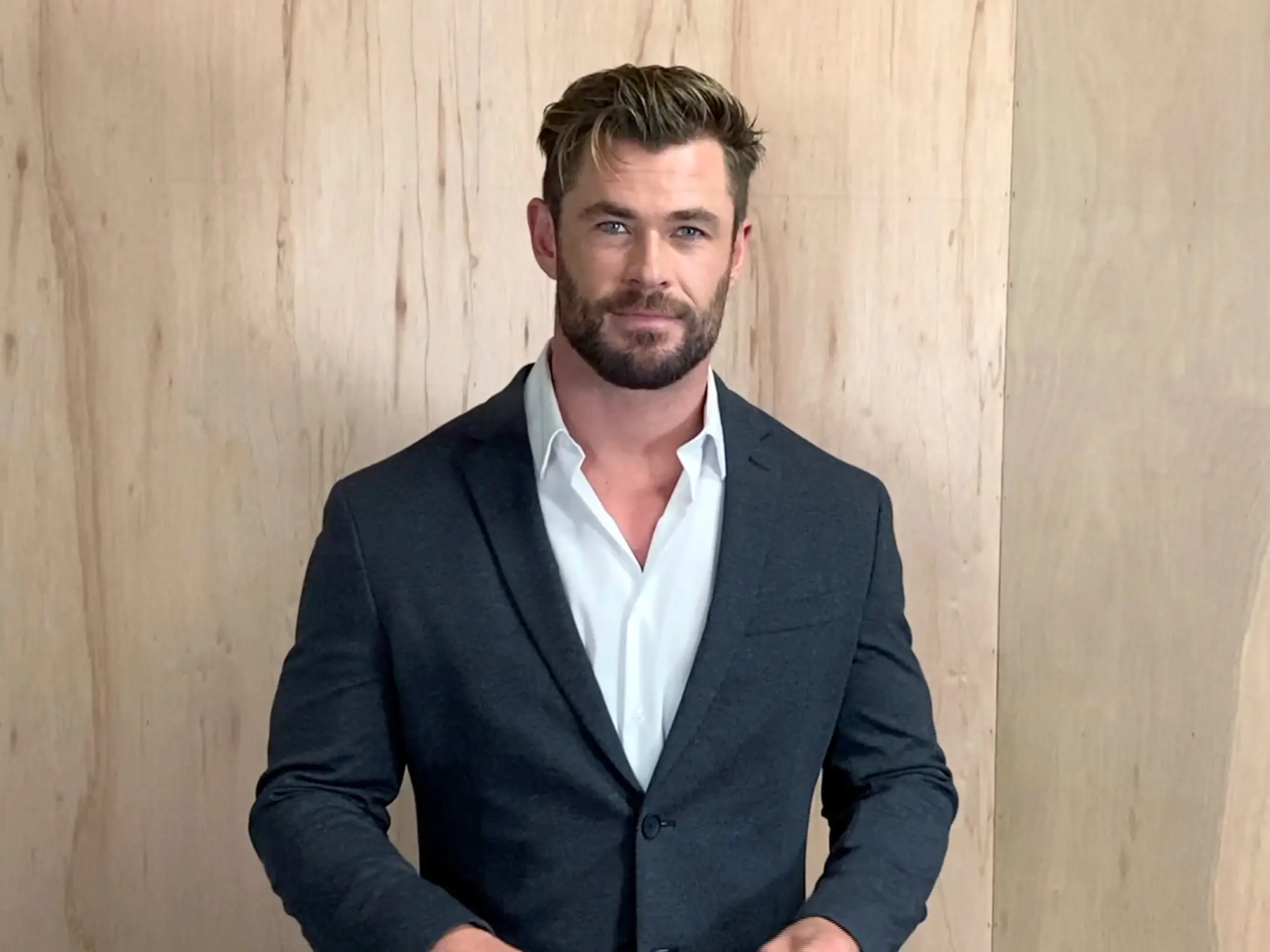Chris Hemsworth Claps Back at Scorsese's Take on Marvel: Not Just Movies, but Cultural Phenomena!