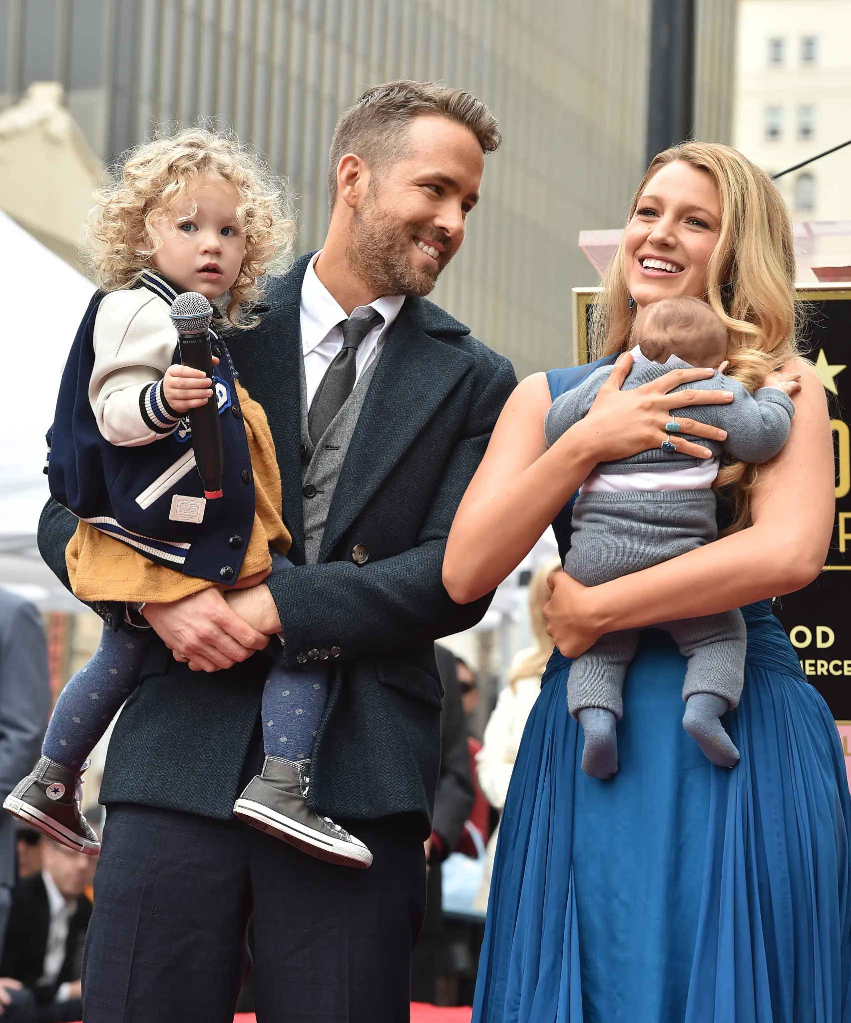 Ryan Reynolds’ Hilarious Take on Baby No. 4's Name: Waiting for Taylor Swift’s Revelation!