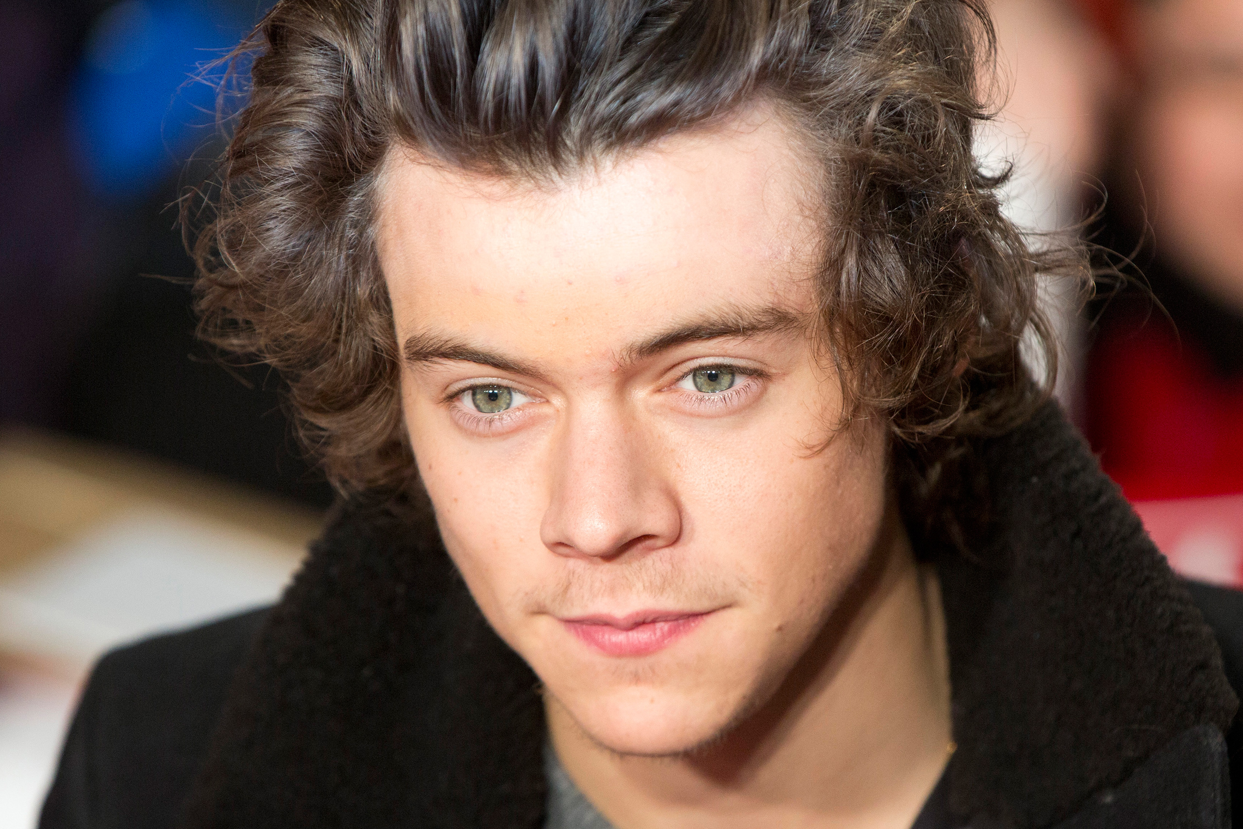 40+ Harry Styles Photos: Age, Family, Bio