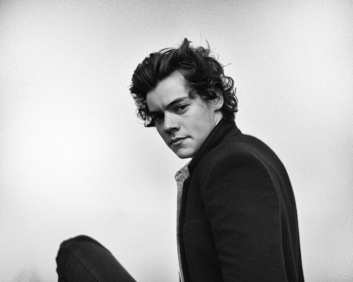 40+ Harry Styles Photos: Age, Family, Bio