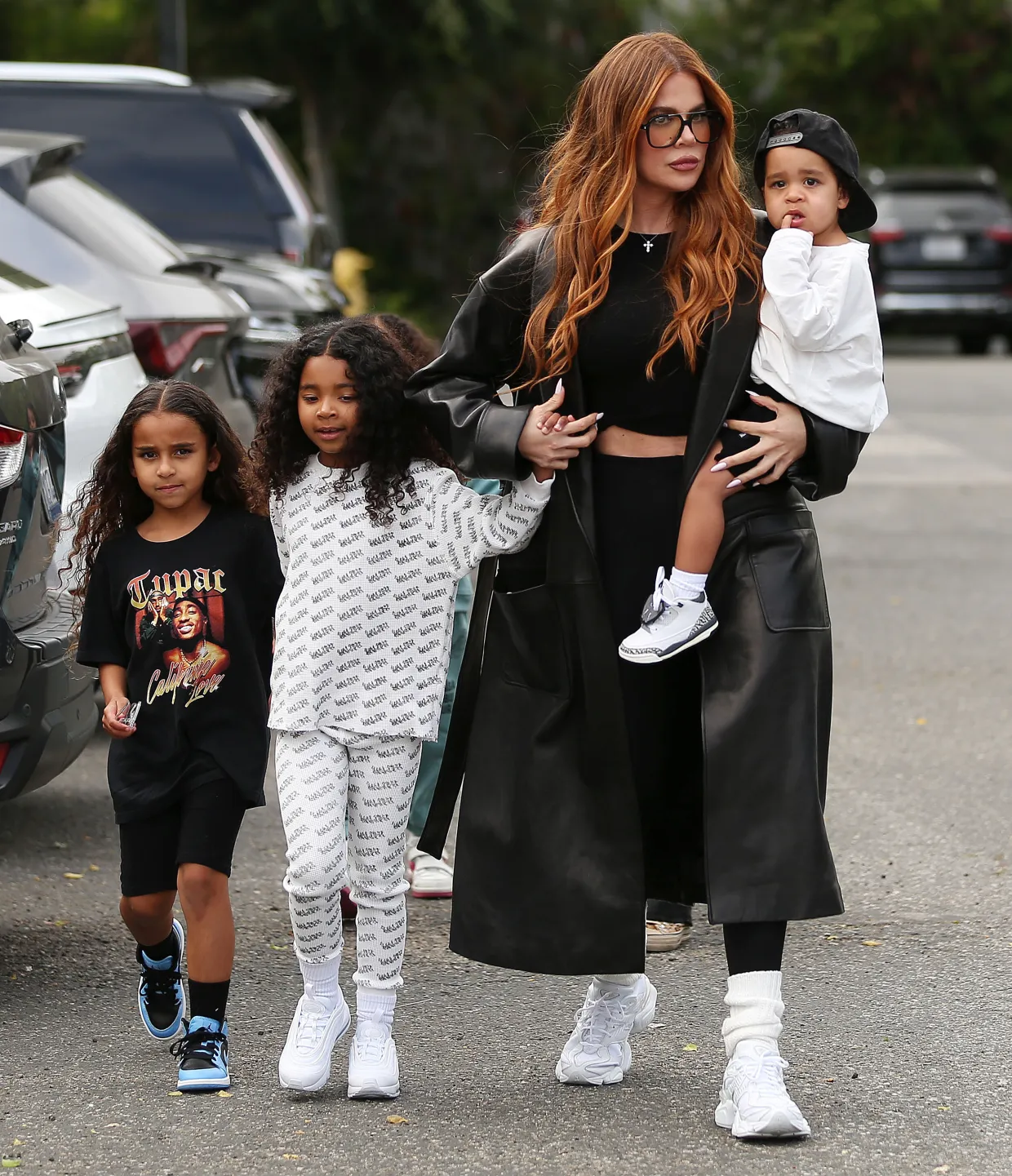 Shocking Transformation: Khloe Kardashian Debuts Daring New Hair at Family Event!